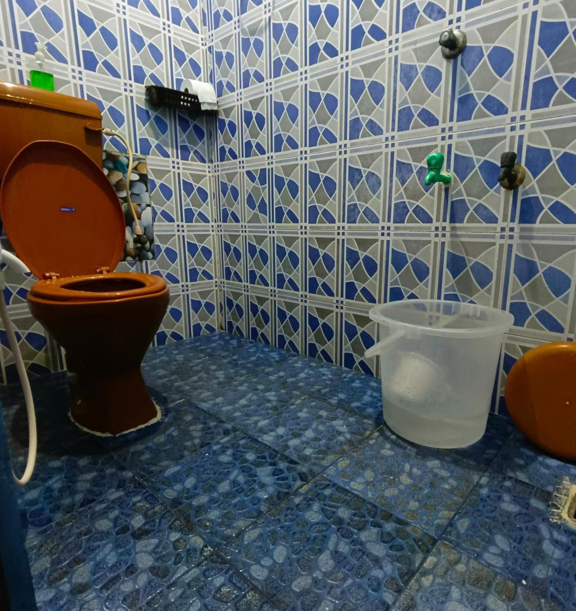 Blue Waves Homestay 蓬蒂切里 外观 照片